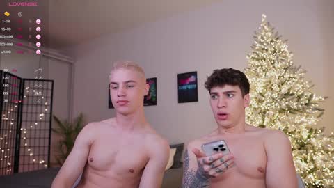 evan_white_ online show from January 5, 2025, 4:16 pm