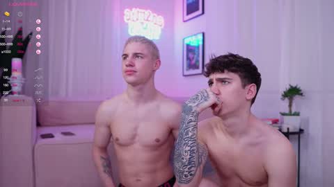 evan_white_ online show from February 9, 2025, 5:01 pm