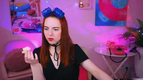 Eva  online show from December 27, 2024, 8:24 am