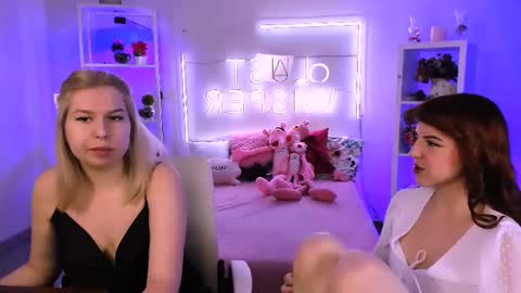 Eva  online show from February 9, 2025, 12:30 pm