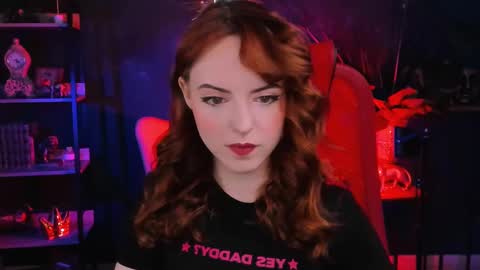 Eva  online show from February 25, 2025, 4:31 pm