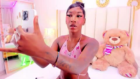 evangelin_ts online show from February 27, 2026, 1:33 pm