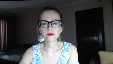 YourMistress online show from April 24, 2026, 9:34 am