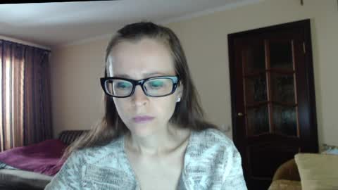 Snapshot of evangeline06 chatting on April 28, 2026, 8:52 am YourMistress online show from April 28, 2026, 8:52 am