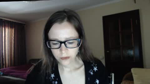 Snapshot of evangeline06 chatting on May 5, 2026, 9:06 am YourMistress online show from May 5, 2026, 9:06 am