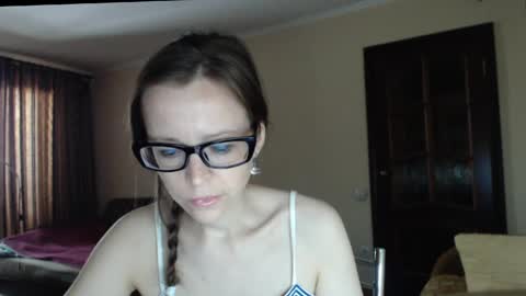 Snapshot of evangeline06 chatting on May 20, 2026, 8:53 am YourMistress online show from May 20, 2026, 8:53 am