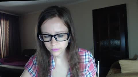 Snapshot of evangeline06 chatting on May 25, 2026, 9:04 am YourMistress online show from May 25, 2026, 9:04 am