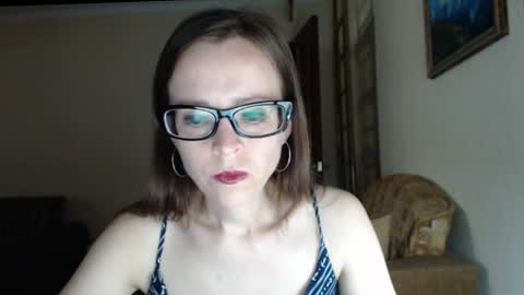 Snapshot of evangeline06 chatting on June 5, 2026, 9:48 am YourMistress online show from June 5, 2026, 9:48 am