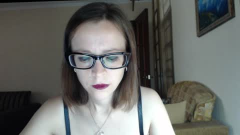 YourMistress online show from July 2, 2026, 8:42 am