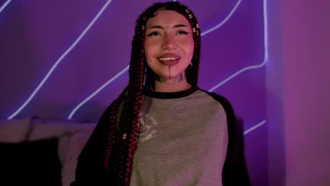 Eva online show from January 7, 2025, 2:51 pm