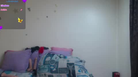 evangeline_lover online show from May 28, 2026, 1:52 pm