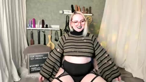 Evan Harlowe online show from December 13, 2025, 11:21 pm