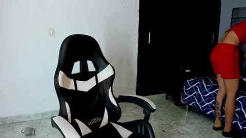 evanllelyne online show from September 26, 2025, 6:23 pm