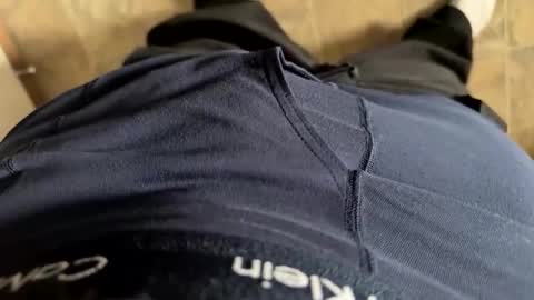 evanwoot22 online show from April 17, 2026, 2:03 am