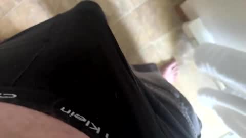evanwoot83 online show from May 21, 2026, 8:49 pm