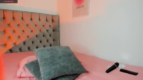 Eva Olimpo online show from January 19, 2026, 12:14 am