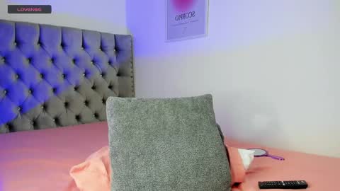 Eva Olimpo online show from April 4, 2026, 12:20 am