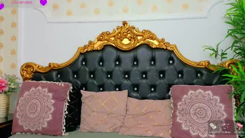 evasinclairr online show from April 21, 2026, 3:57 am