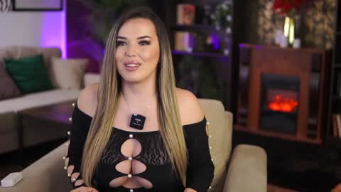 Eva online show from February 8, 2025, 3:41 am