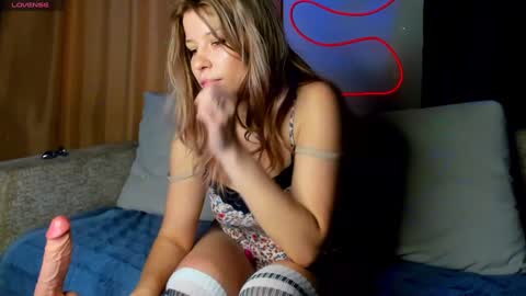 Snapshot of evasunshine18 chatting on February 4, 2025, 9:49 am Eva online show from February 4, 2025, 9:49 am