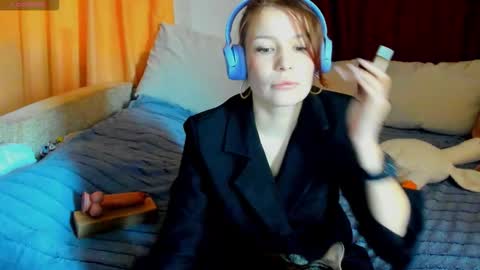 Snapshot of evasunshine18 chatting on March 5, 2026, 10:11 am Eva online show from March 5, 2026, 10:11 am