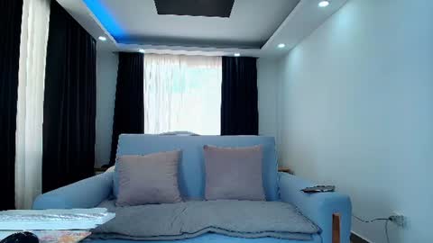 Snapshot of evasweet__ chatting on June 21, 2026, 7:16 pm EVA LUNA online show from June 21, 2026, 7:16 pm