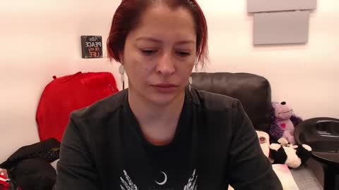 Eva Twiss online show from April 19, 2026, 11:53 am