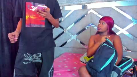 Eva And Emmanuel online show from February 27, 2025, 12:34 pm