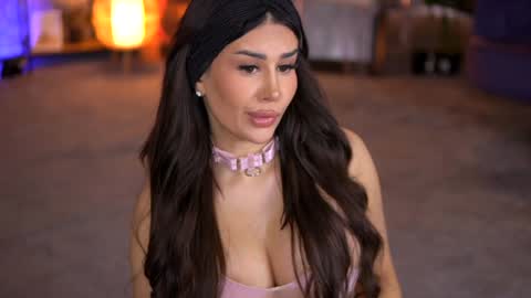 Eva online show from February 5, 2025, 1:54 pm