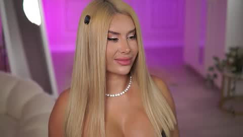 Eva online show from January 10, 2026, 9:05 pm