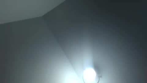 EVEANDMAX online show from April 23, 2026, 2:19 pm