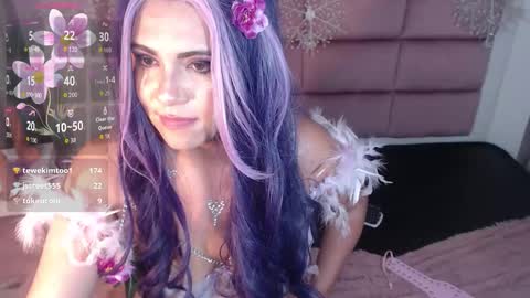 Snapshot of evee_s chatting on November 30, 2025, 4:00 pm eve online show from November 30, 2025, 4:00 pm