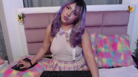 Snapshot of evee_s chatting on February 3, 2026, 5:27 am eve online show from February 3, 2026, 5:27 am