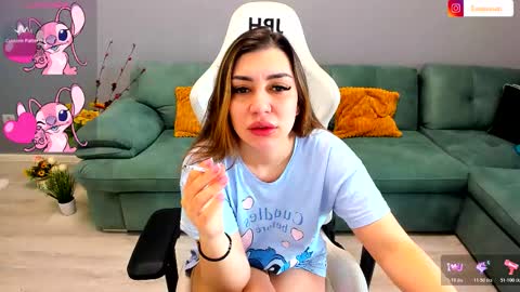 eveeevian online show from March 25, 2026, 12:44 pm