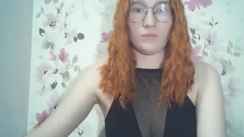 Snapshot of eveliina_shy chatting on May 11, 2026, 4:04 pm Evelina online show from May 11, 2026, 4:04 pm