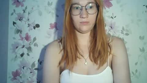 Snapshot of eveliina_shy chatting on June 23, 2026, 8:45 am Evelina online show from June 23, 2026, 8:45 am