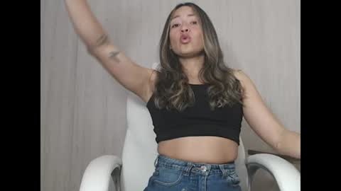 Evelin online show from July 21, 2026, 4:09 pm