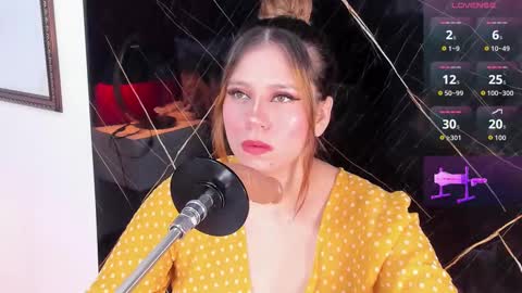 EVELIN online show from September 12, 2025, 12:27 pm