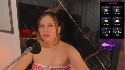 EVELIN online show from September 20, 2025, 12:28 pm