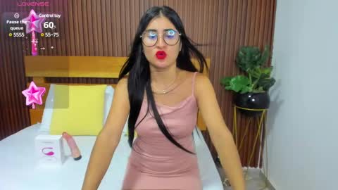 BELLA online show from February 18, 2025, 12:06 pm