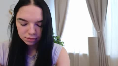 evelin_wow online show from February 24, 2026, 9:29 am