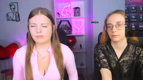 evelina online show from November 11, 2025, 1:11 pm