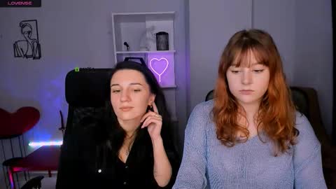 evelina online show from November 17, 2025, 8:58 pm