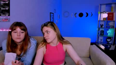 evelina online show from December 1, 2025, 11:21 pm