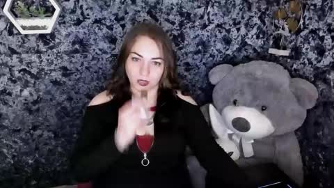 Lydia online show from March 5, 2026, 10:06 pm