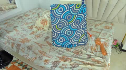 DAYANITA online show from February 5, 2025, 10:12 pm