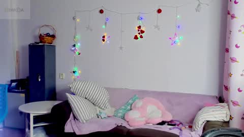 Eve online show from December 18, 2024, 6:21 am