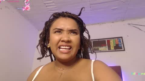 Evelyn Sandoval online show from January 6, 2025, 3:31 am