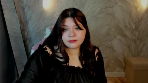 Snapshot of evelyne_loo chatting on May 3, 2026, 1:00 am Evelyne Loo online show from May 3, 2026, 1:00 am