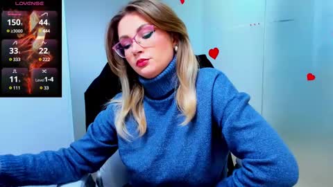 evelyne_rose online show from February 13, 2025, 6:20 am